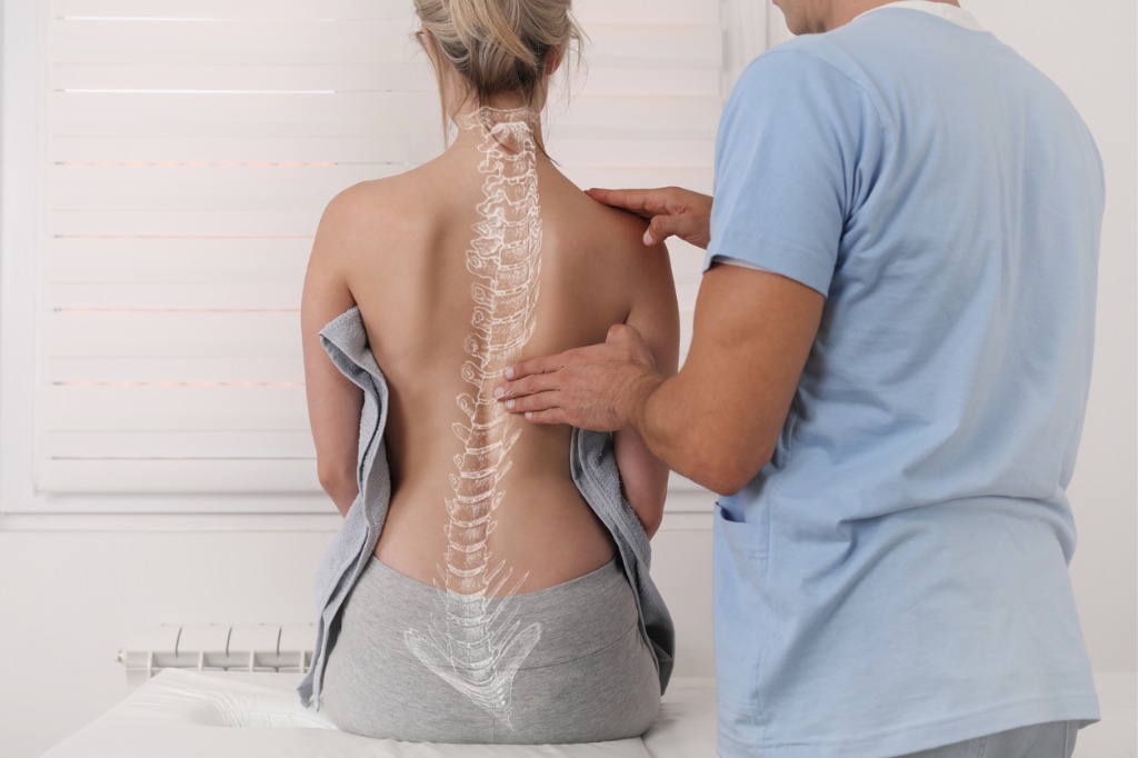 options-for-scoliosis-treatment-for-adults