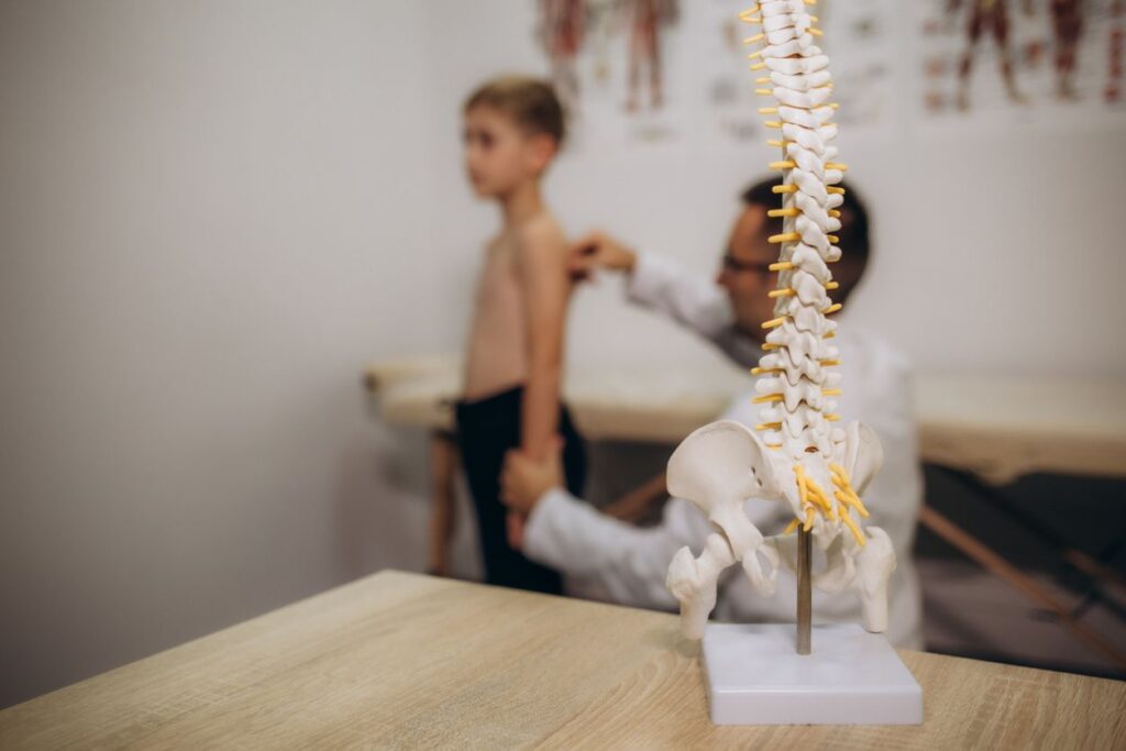 Pediatric Scoliosis Surgery: What to Expect for Your Child | Scoliosis ...